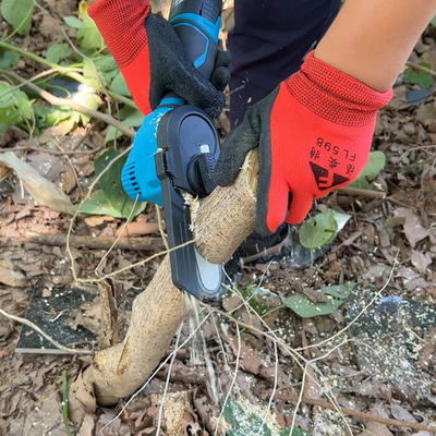4インチ バッテリー駆動 ハンドヘルドチェーンソー ミニ電気 木工 ブラシなし コードレス